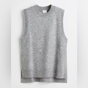 H&M sweater vest (cream)